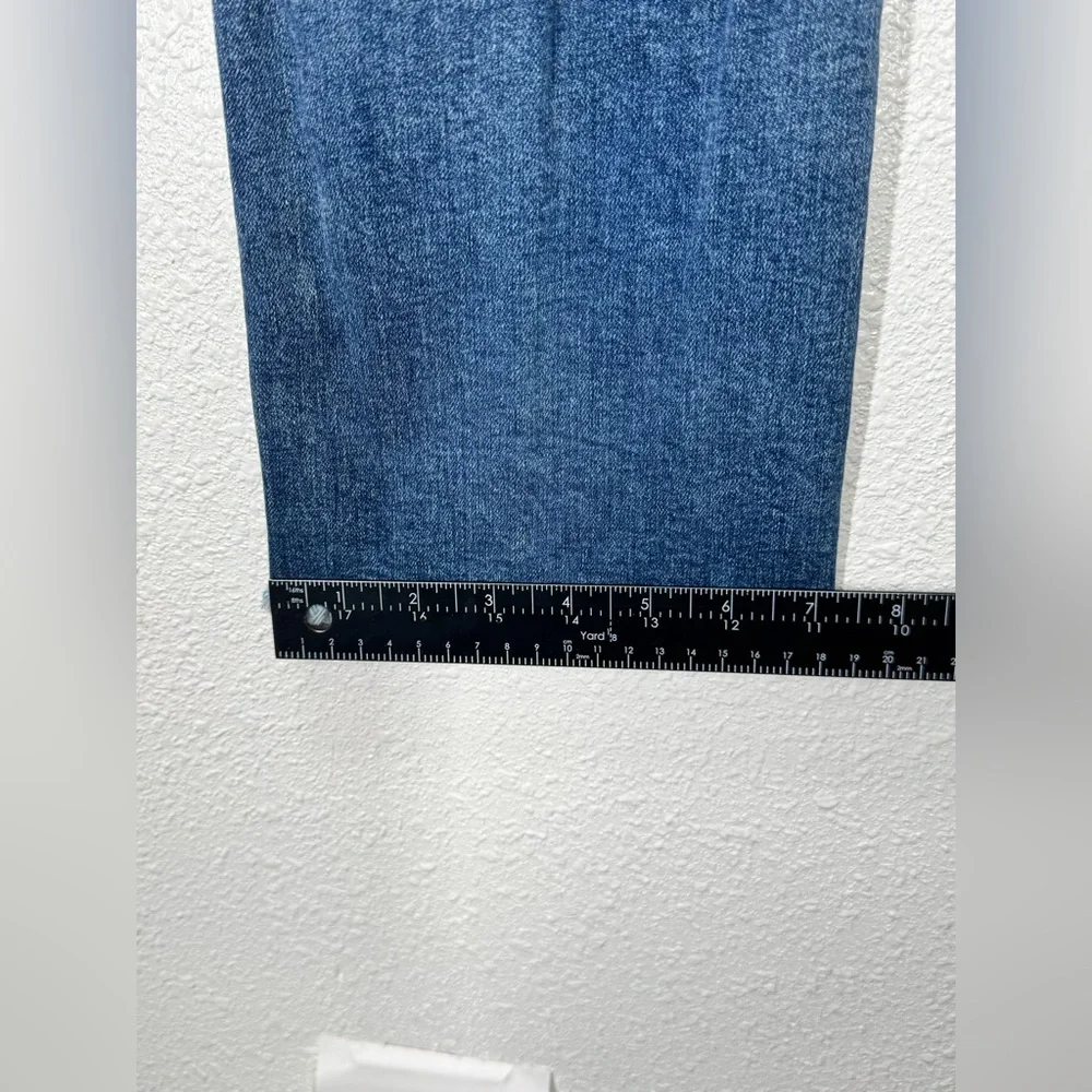 RISEN Medium Wash 26/3 Slight Distress Raw Hem Straight Leg RDP1085 Ankle - Picture 6 of 8